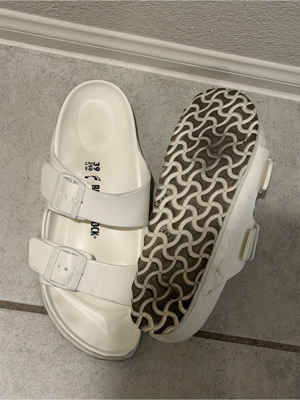 Birkenstock Arizona Essentials Sandals White - Picture 3 of 4